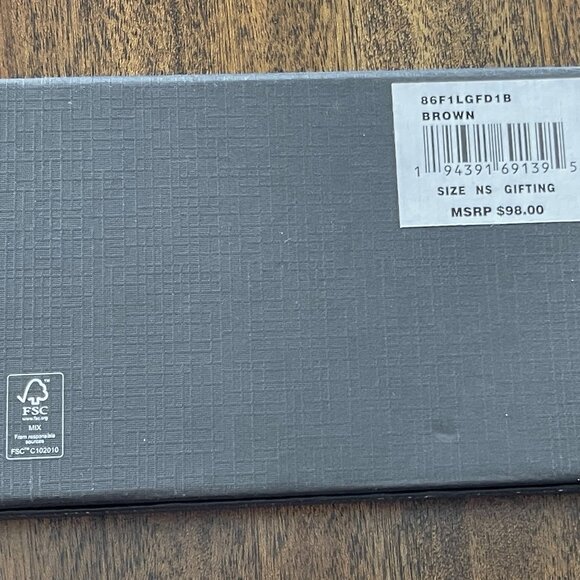 Michael Kors | Men's Leather Monogram Card Holder Wallet with Keychain Holder - Picture 5 of 6